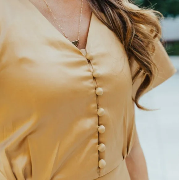 Ivy City Co Gold Maxi Dress - Picture 6 of 6